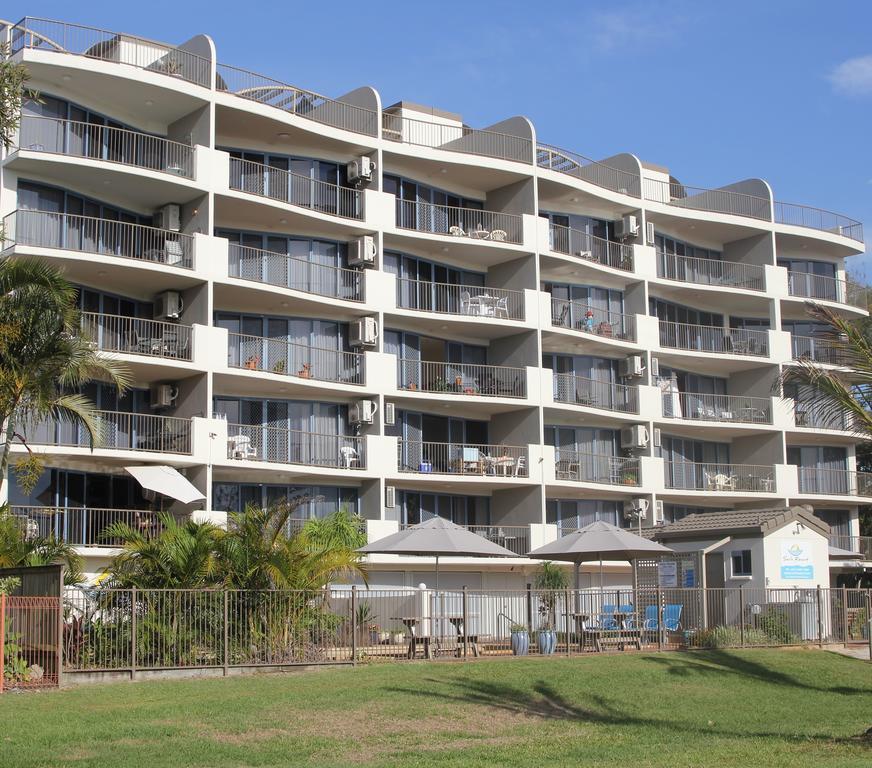 Sails Resort Golden Beach Caloundra Exterior photo