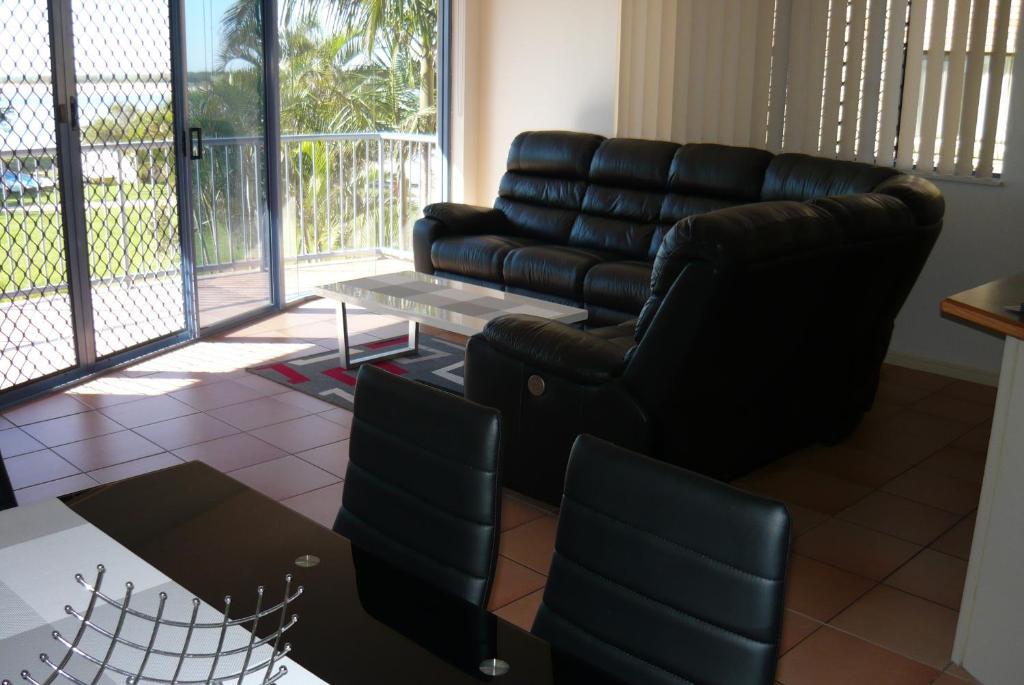 Sails Resort Golden Beach Caloundra Room photo